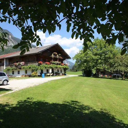 Christoph דירה *